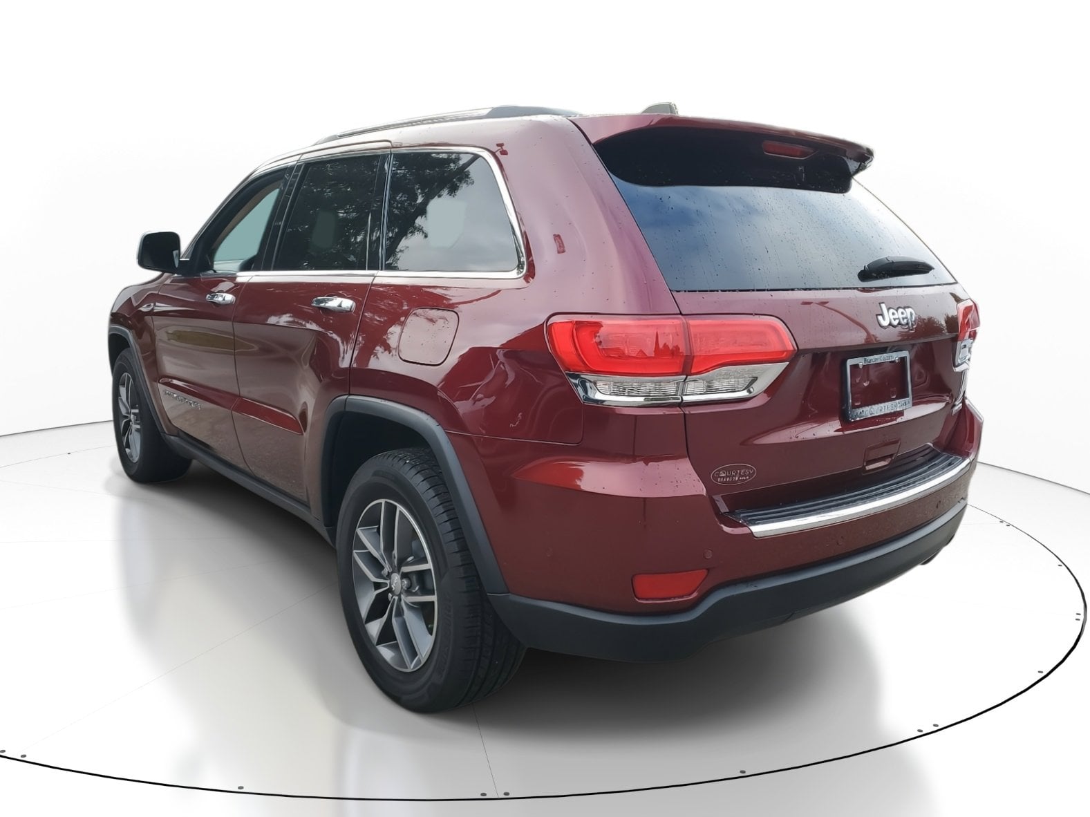 Used 2018 Jeep Grand Cherokee Limited with VIN 1C4RJEBG3JC261067 for sale in Tampa, FL