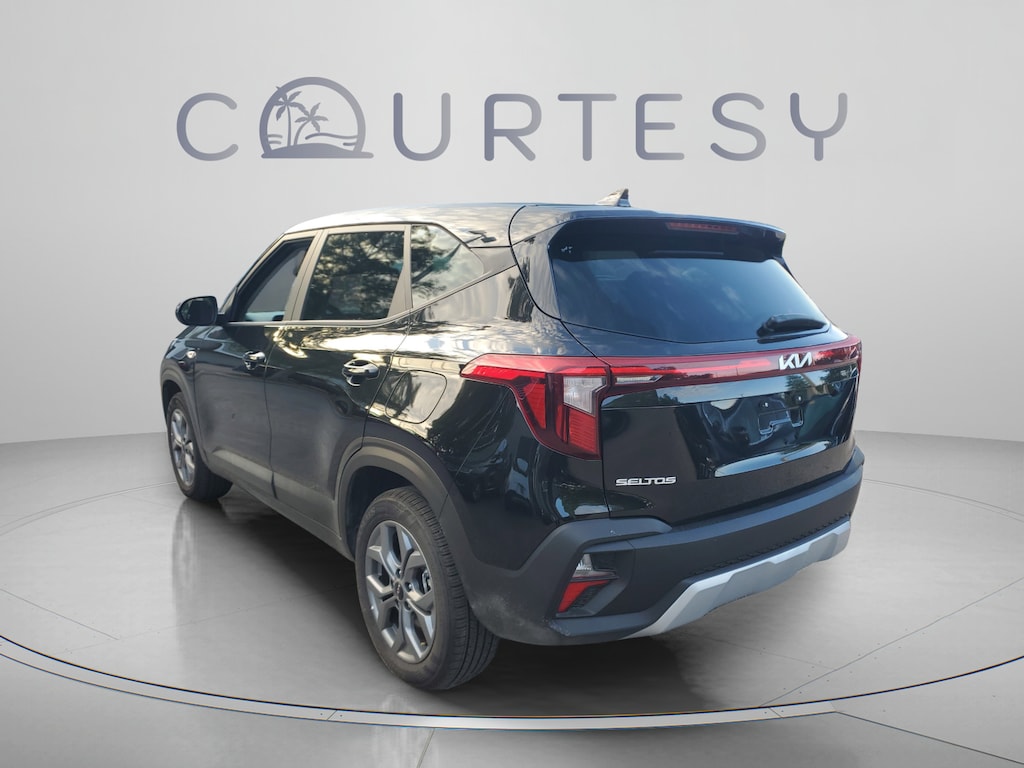 Certified 2026 Kia Seltos LX SUV