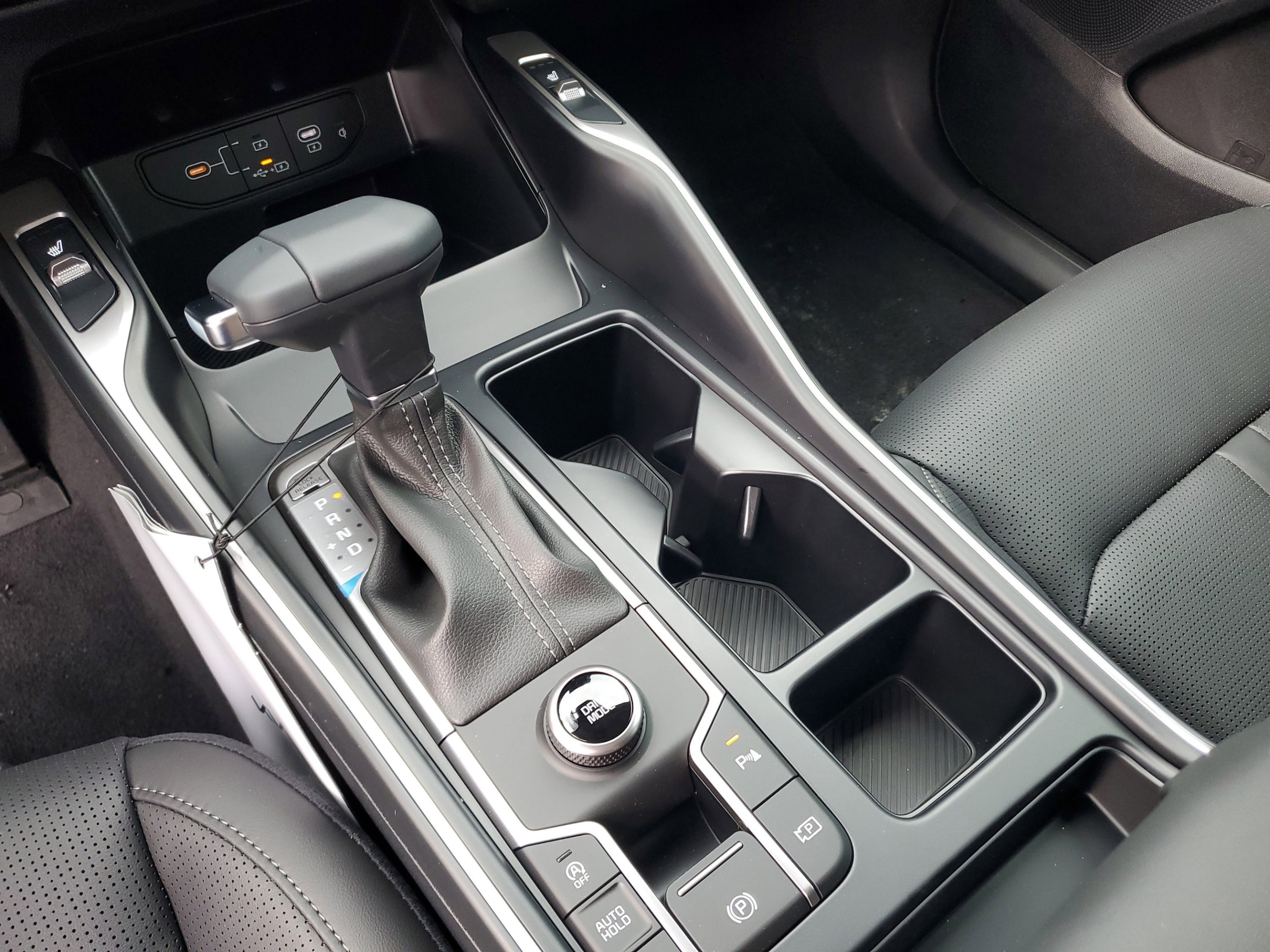 2026 Kia Sorento EX - Photo 23
