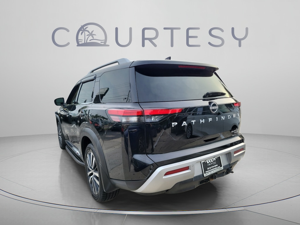 Used 2022 Nissan Pathfinder Platinum SUV