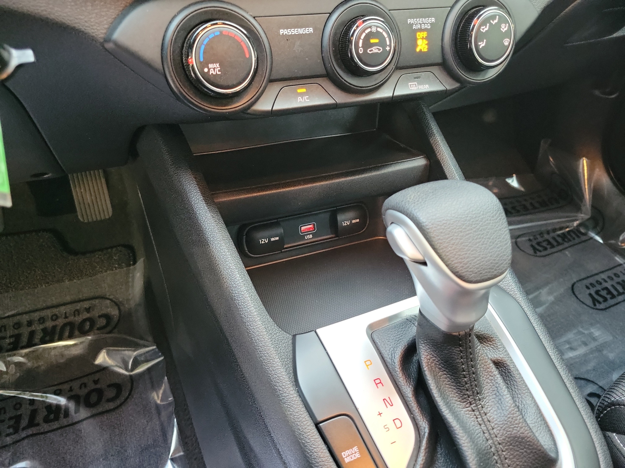 Photo 19