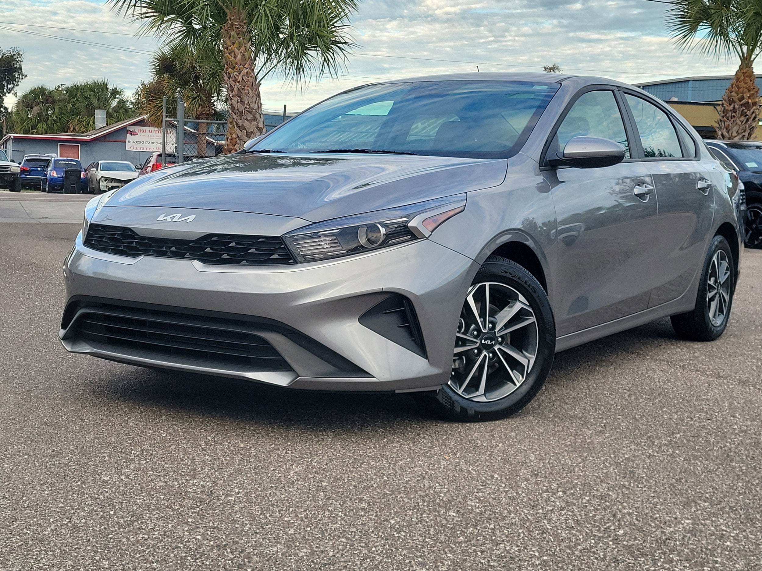 2024 Kia Forte LXS's photo