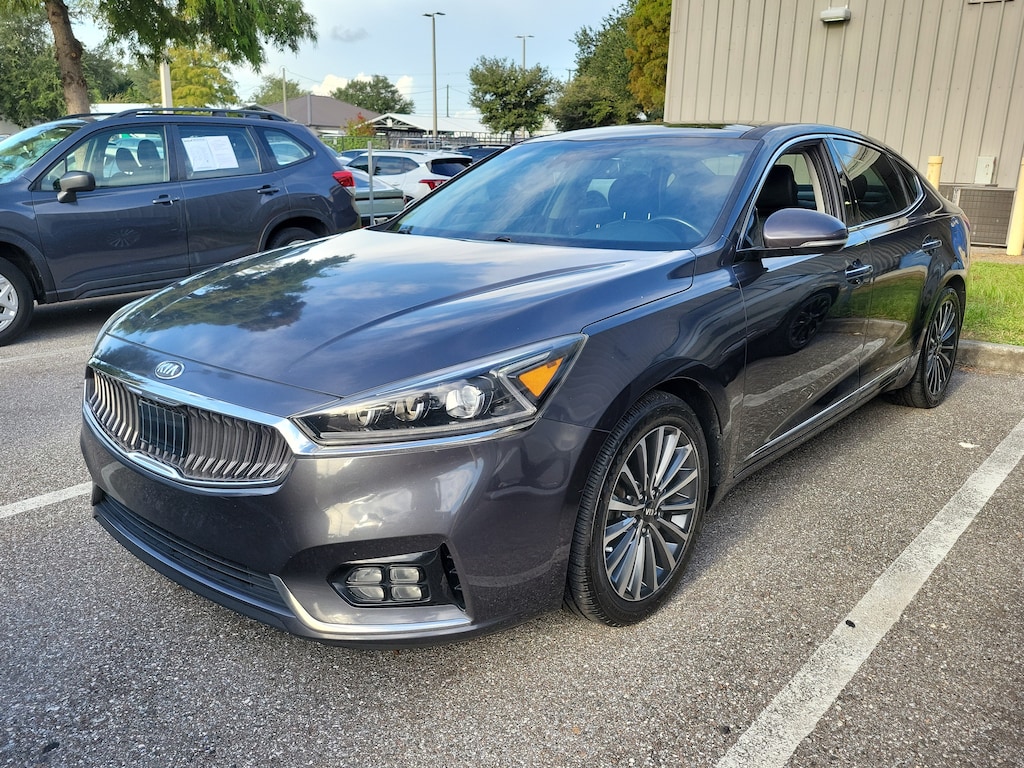 Used 2017 Kia Cadenza Technology Sedan