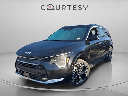 2025 Kia Niro SX Touring SUV