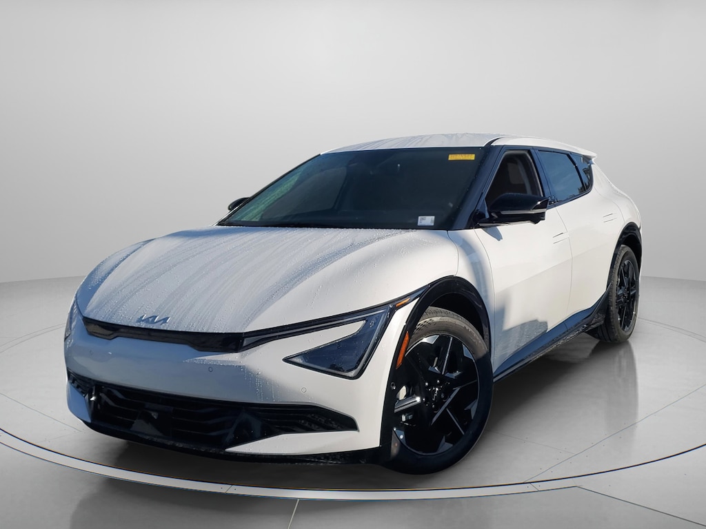 New 2025 Kia EV6 Wind SUV
