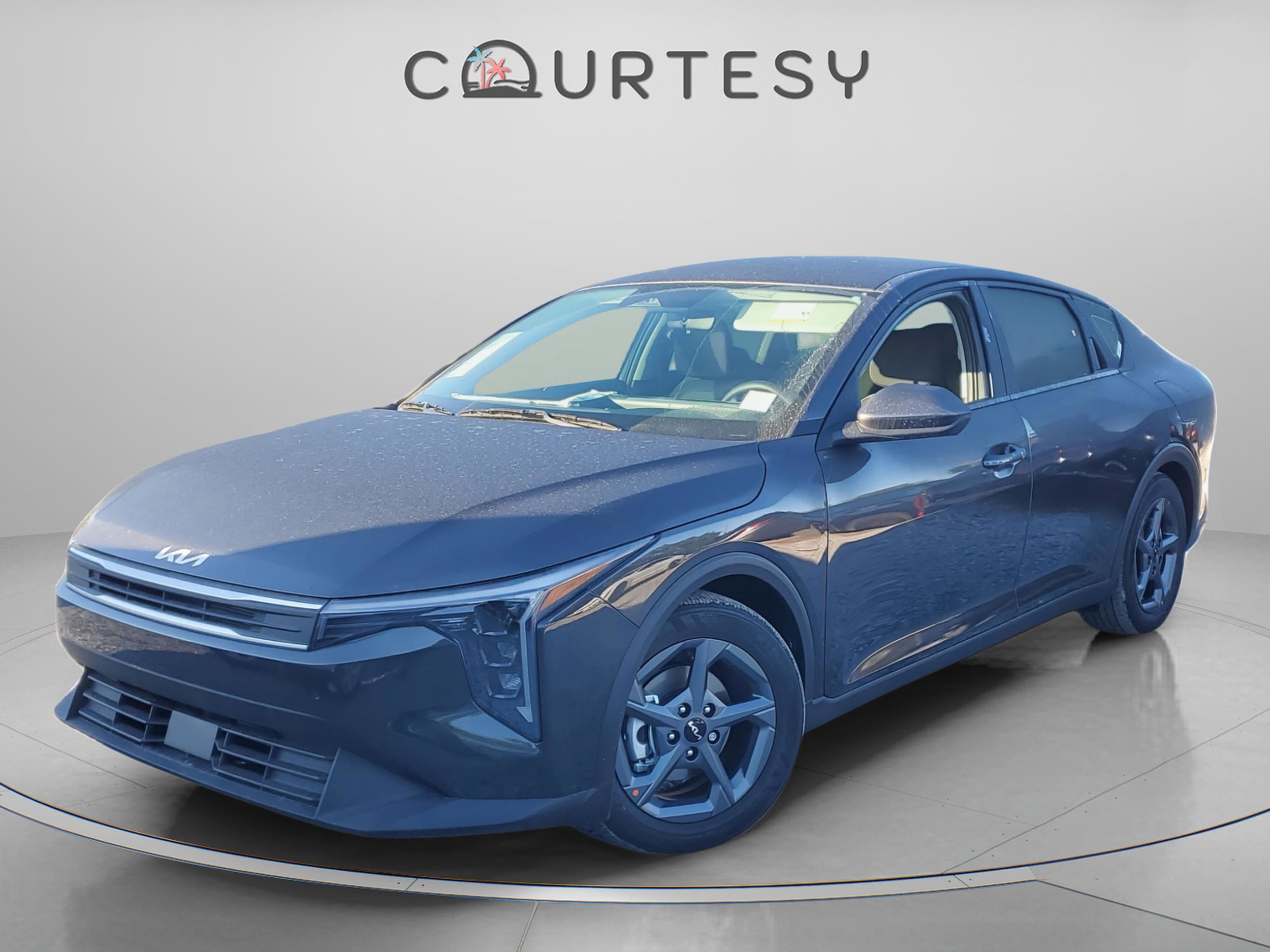 2025 Kia K4 LXS's photo