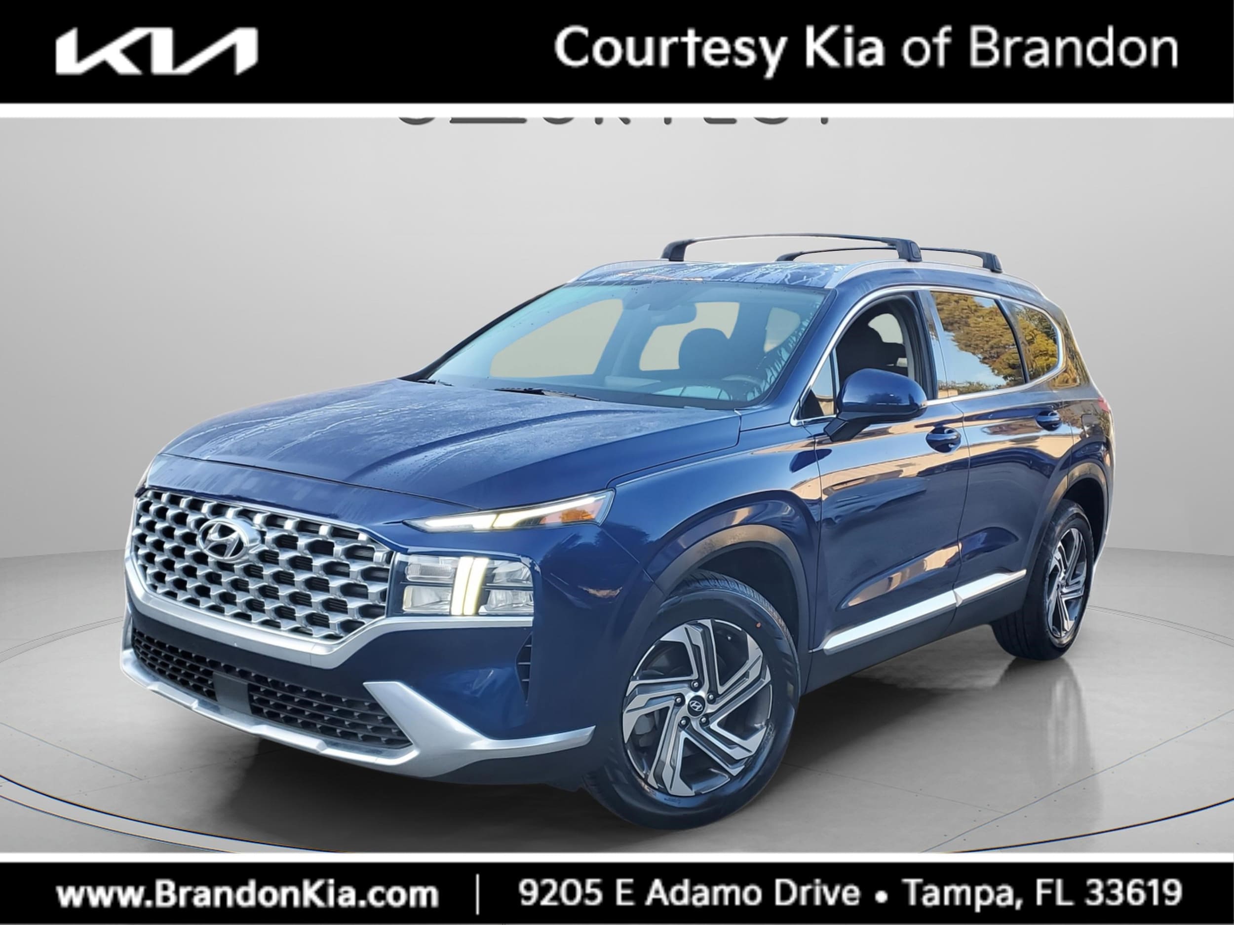 2022 Hyundai Santa Fe SEL's photo