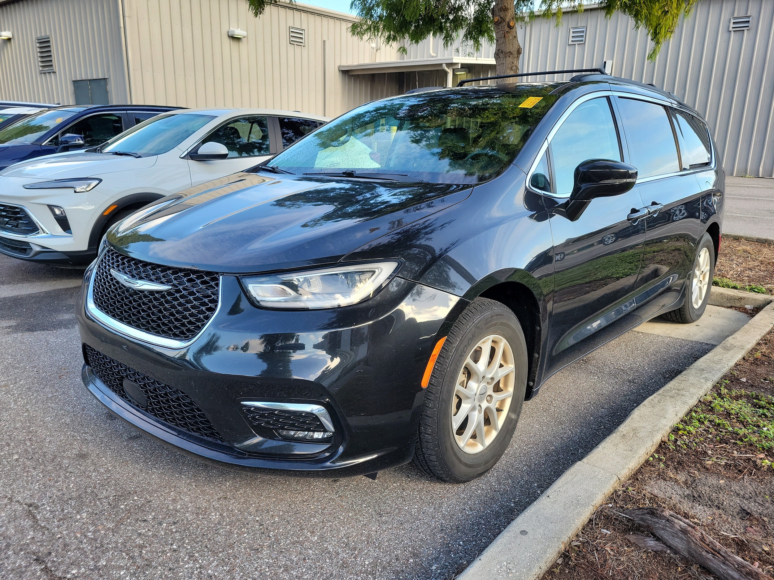 2022 Chrysler Pacifica