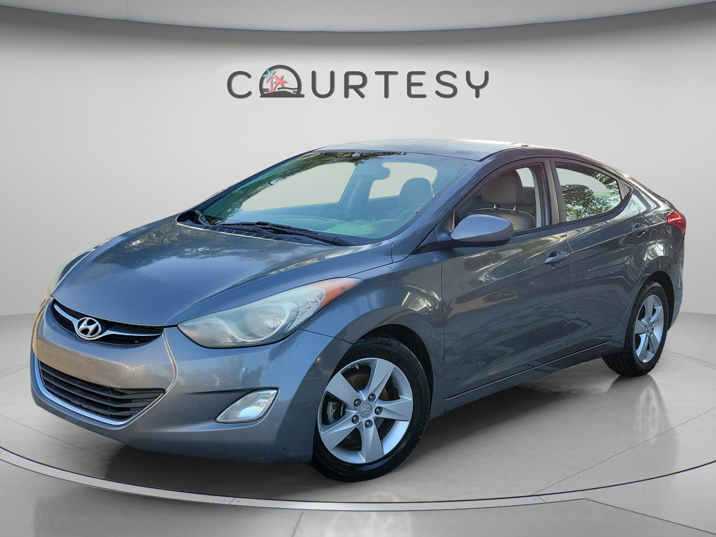 2013 Hyundai Elantra 1.8 GLS A/T's photo
