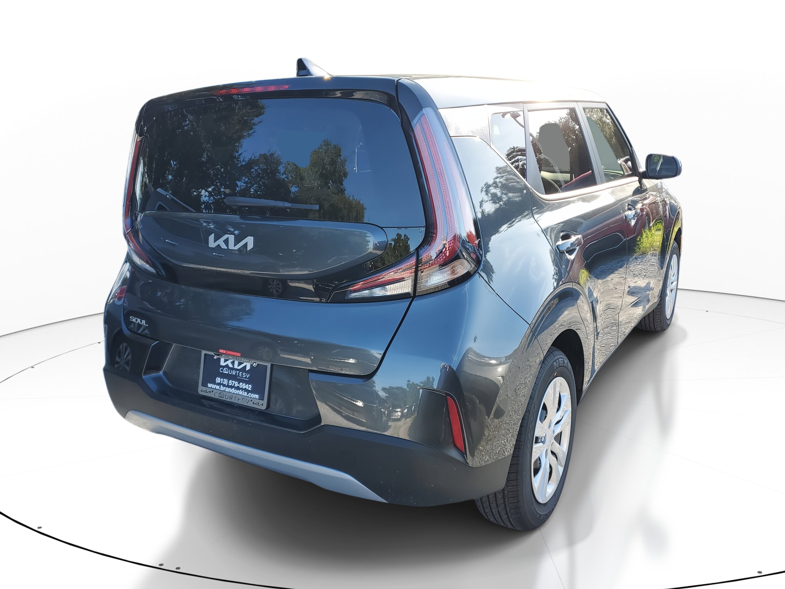 2025 Kia Soul LX photo 3