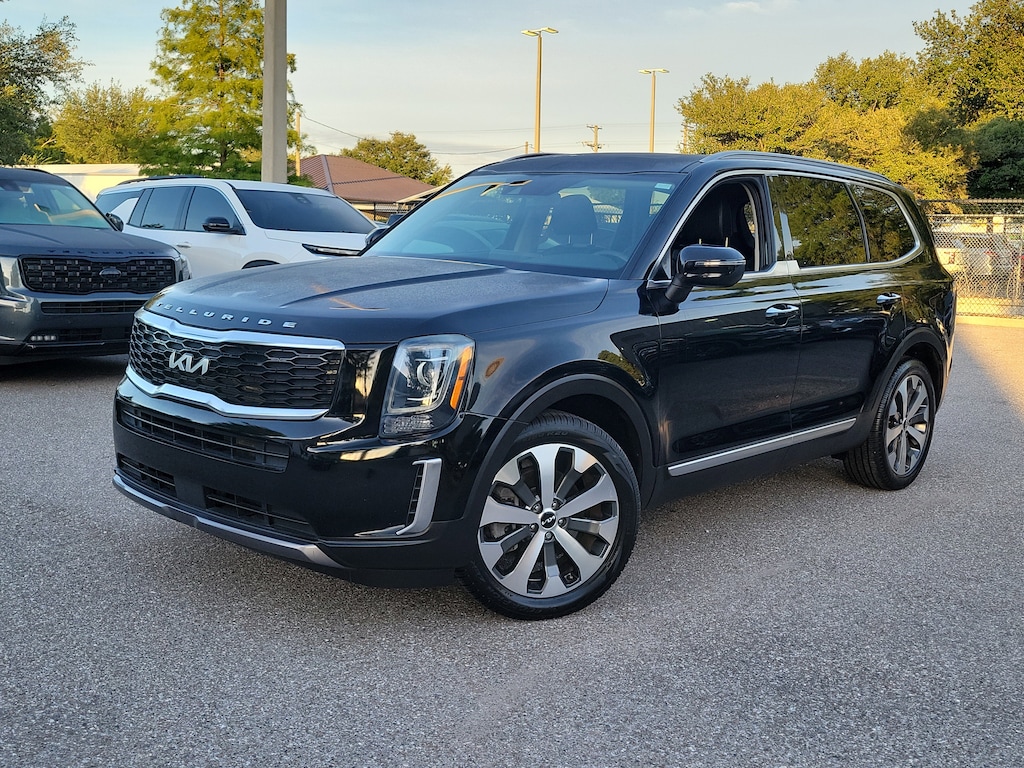 Used 2022 Kia Telluride S SUV