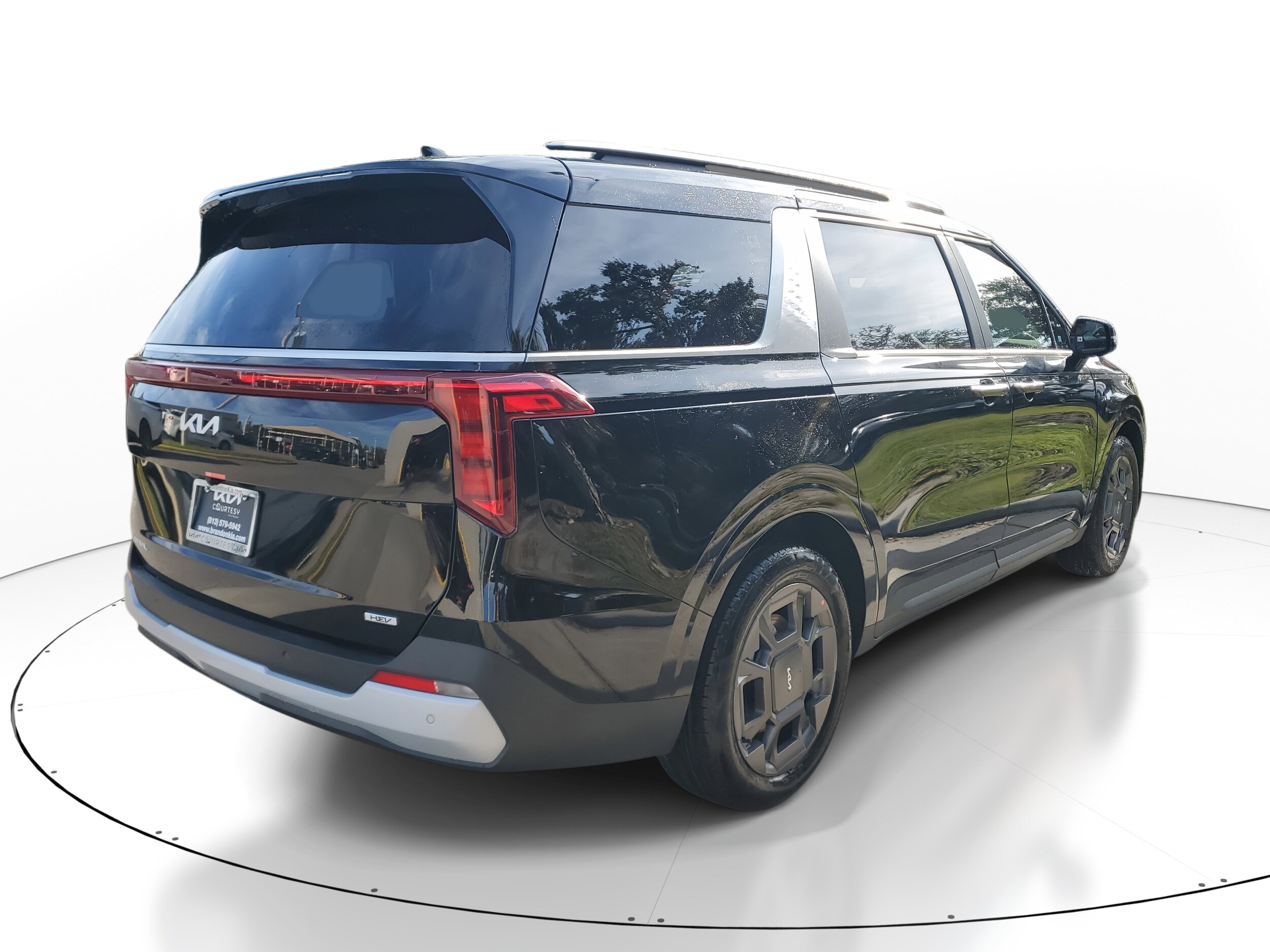 2026 Kia Carnival EX photo 2