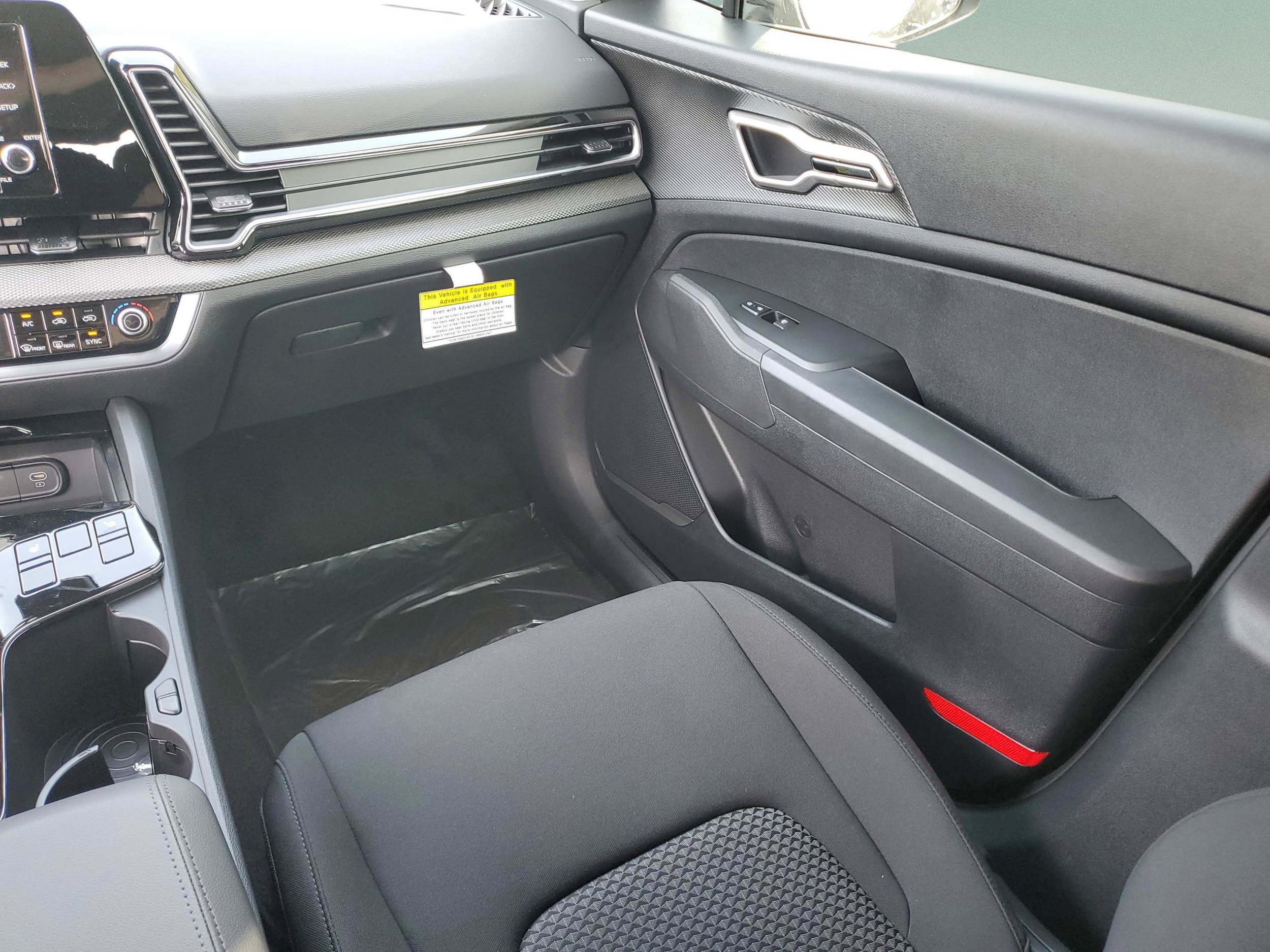 2025 Kia Sportage LX Hybrid - Photo 24