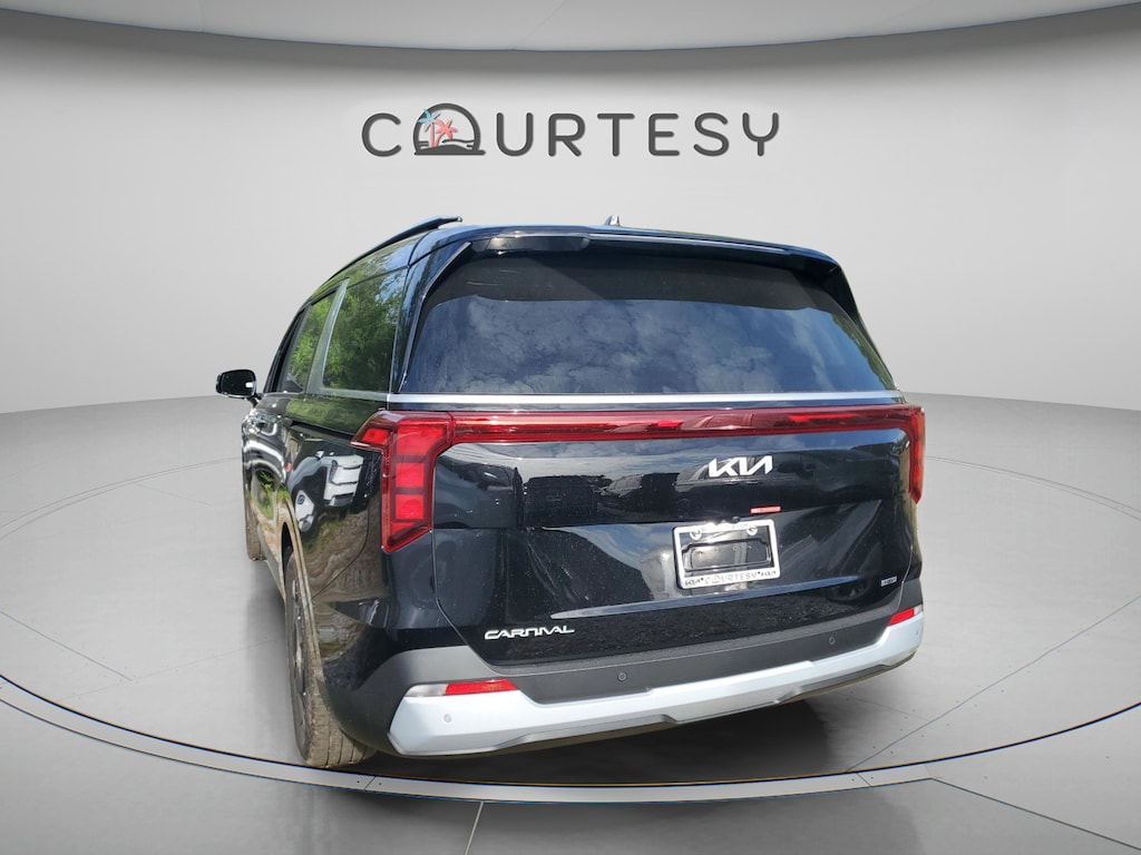 New 2026 Kia Carnival Hybrid EX Van Passenger Van