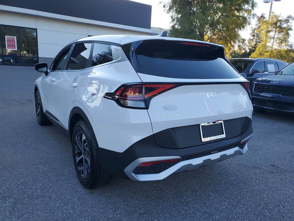 Certified 2025 Kia Sportage EX SUV