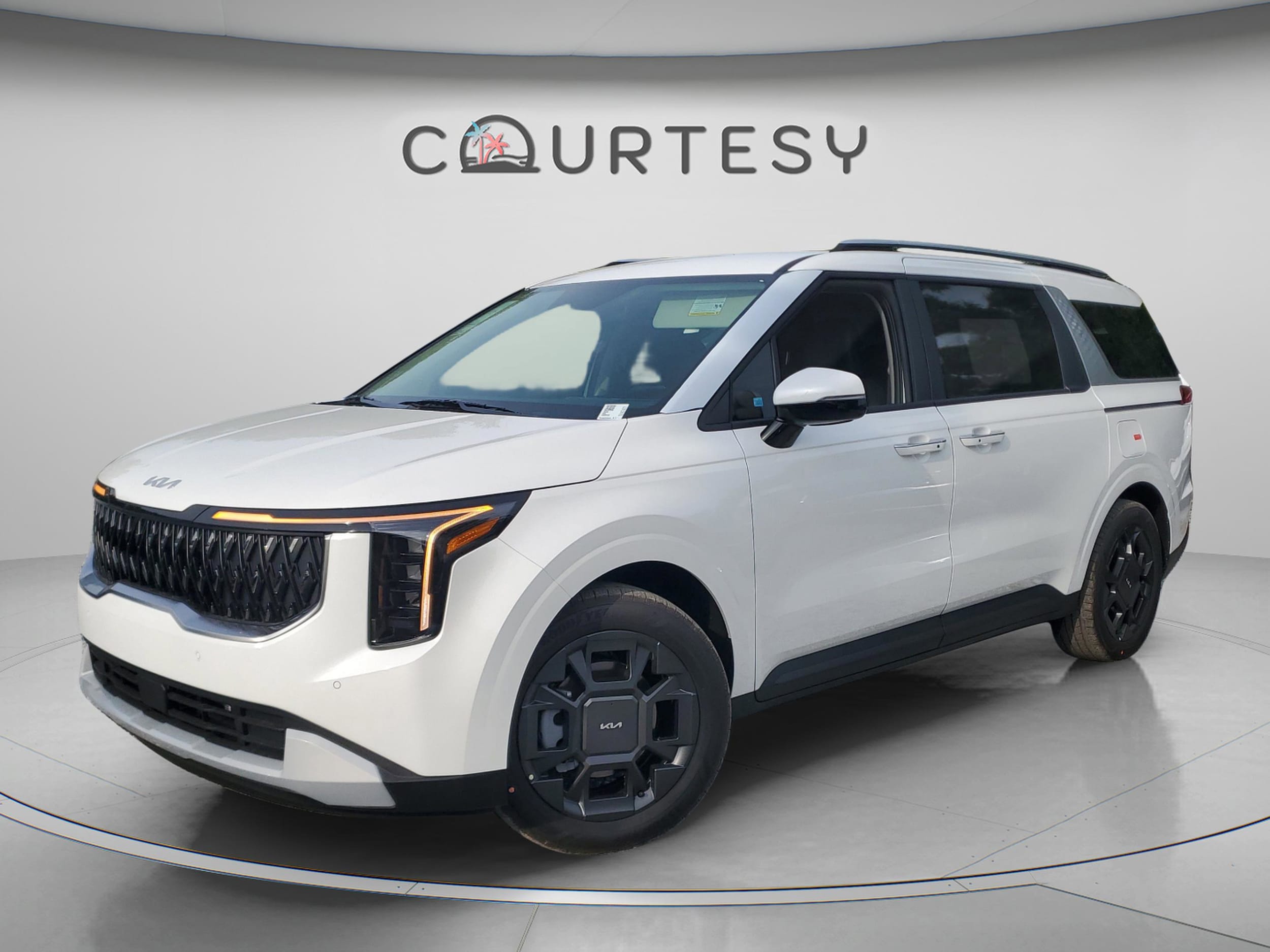 2026 Kia Sedona EX HEV's photo