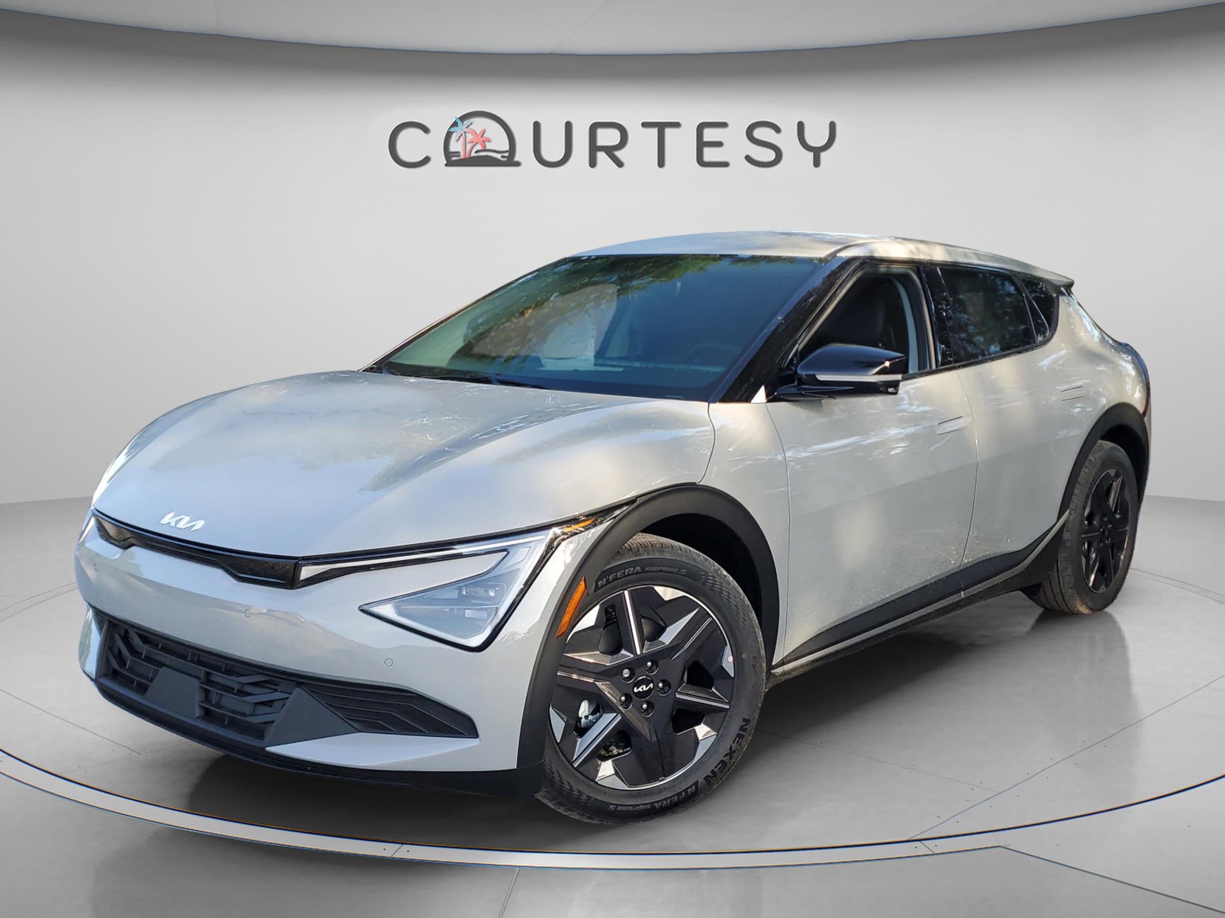 2026 Kia EV6 Light's photo