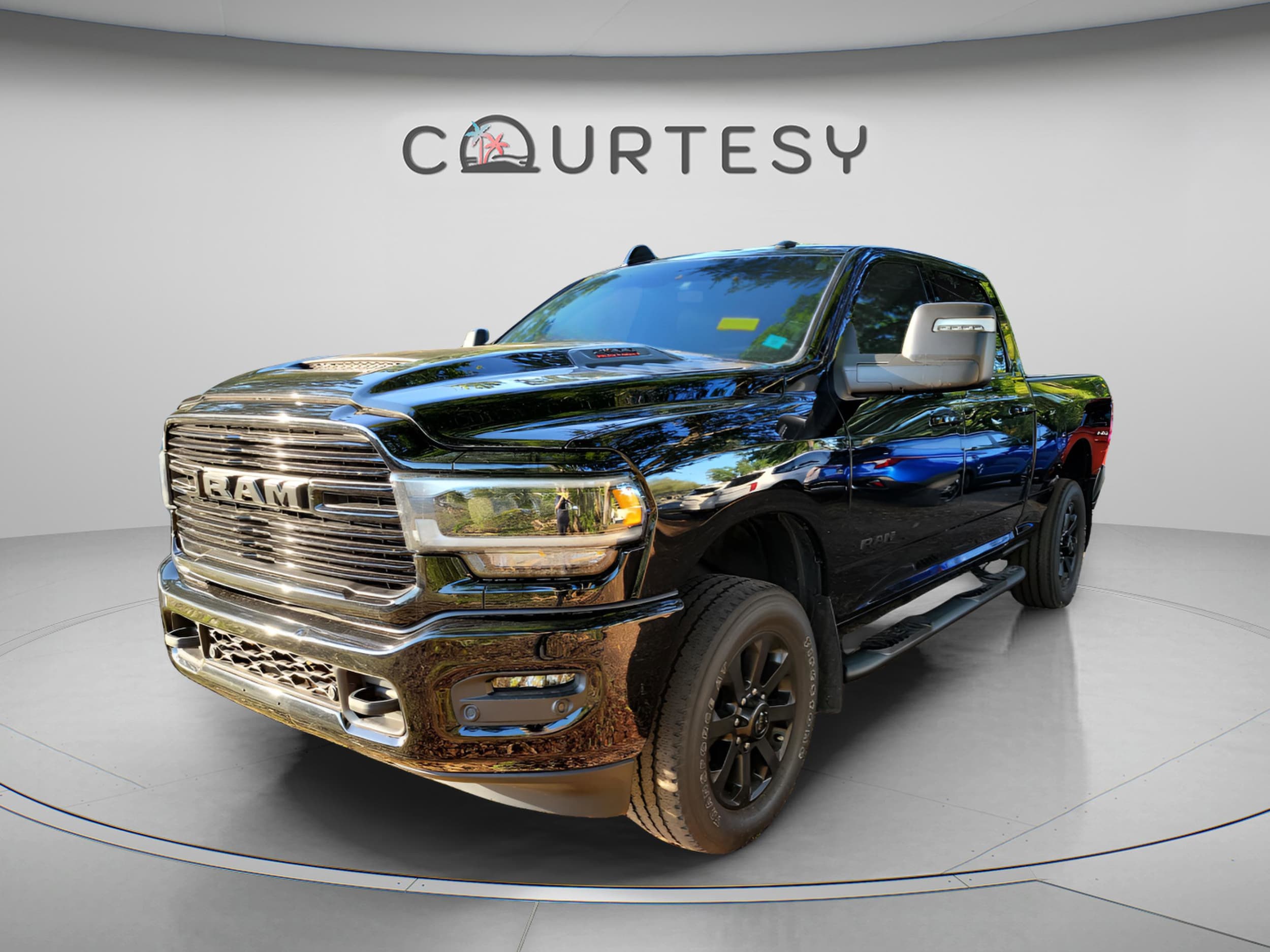 2024 RAM 2500 Laramie 4X4 Crew Cab SWB's photo