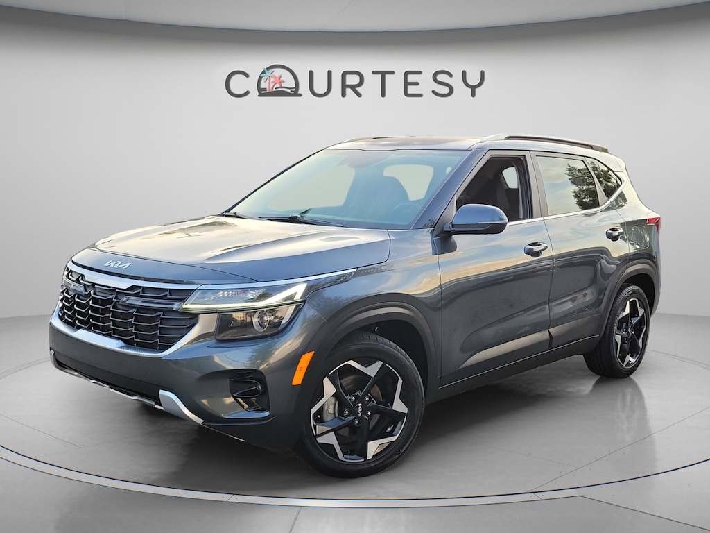 Used 2024 Kia Seltos EX SUV