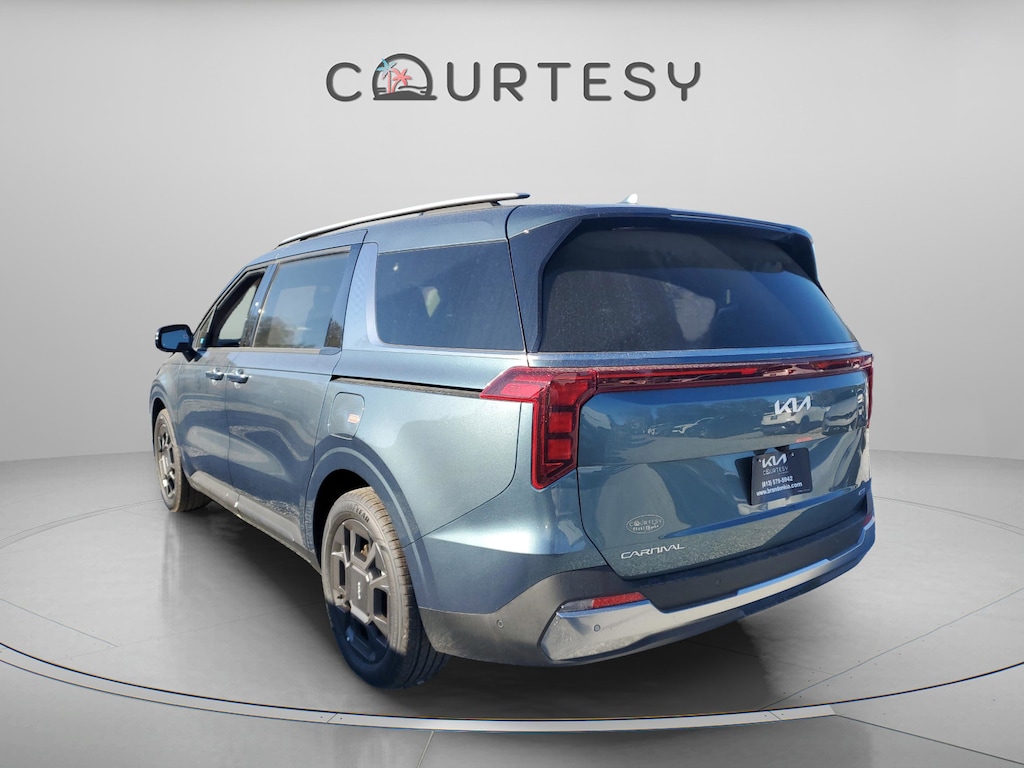 New 2026 Kia Carnival Hybrid SX Van Passenger Van