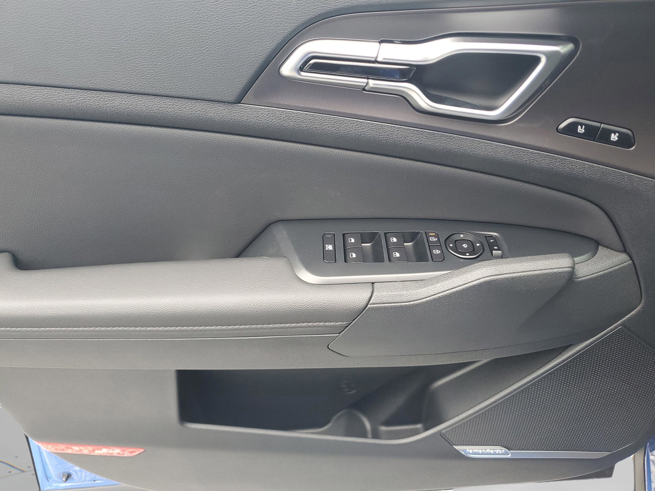 2026 Kia Sportage SX - Photo 26