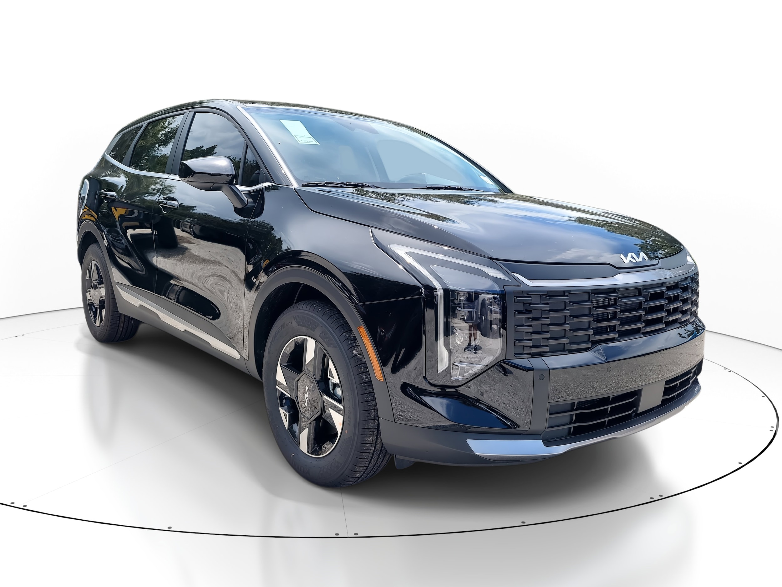 2026 Kia Sportage LX photo 3