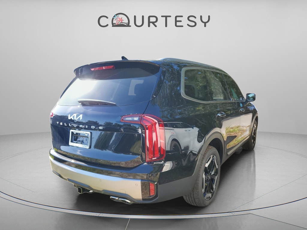New 2025 Kia Telluride S SUV