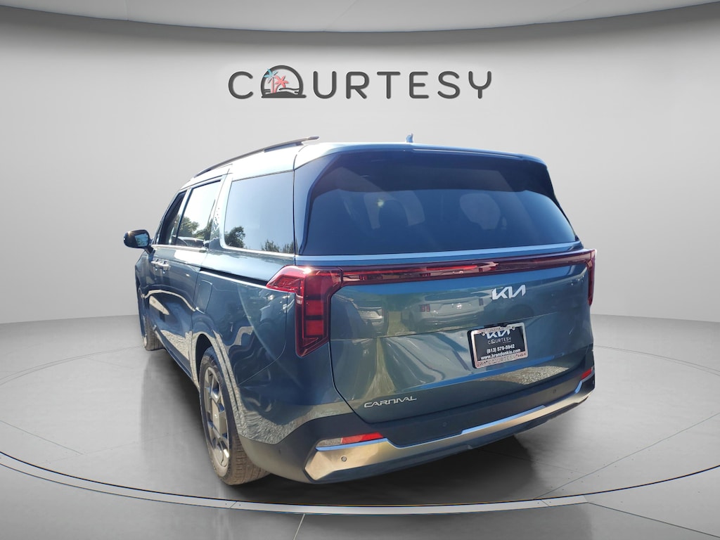 New 2026 Kia Carnival SX Van Passenger Van