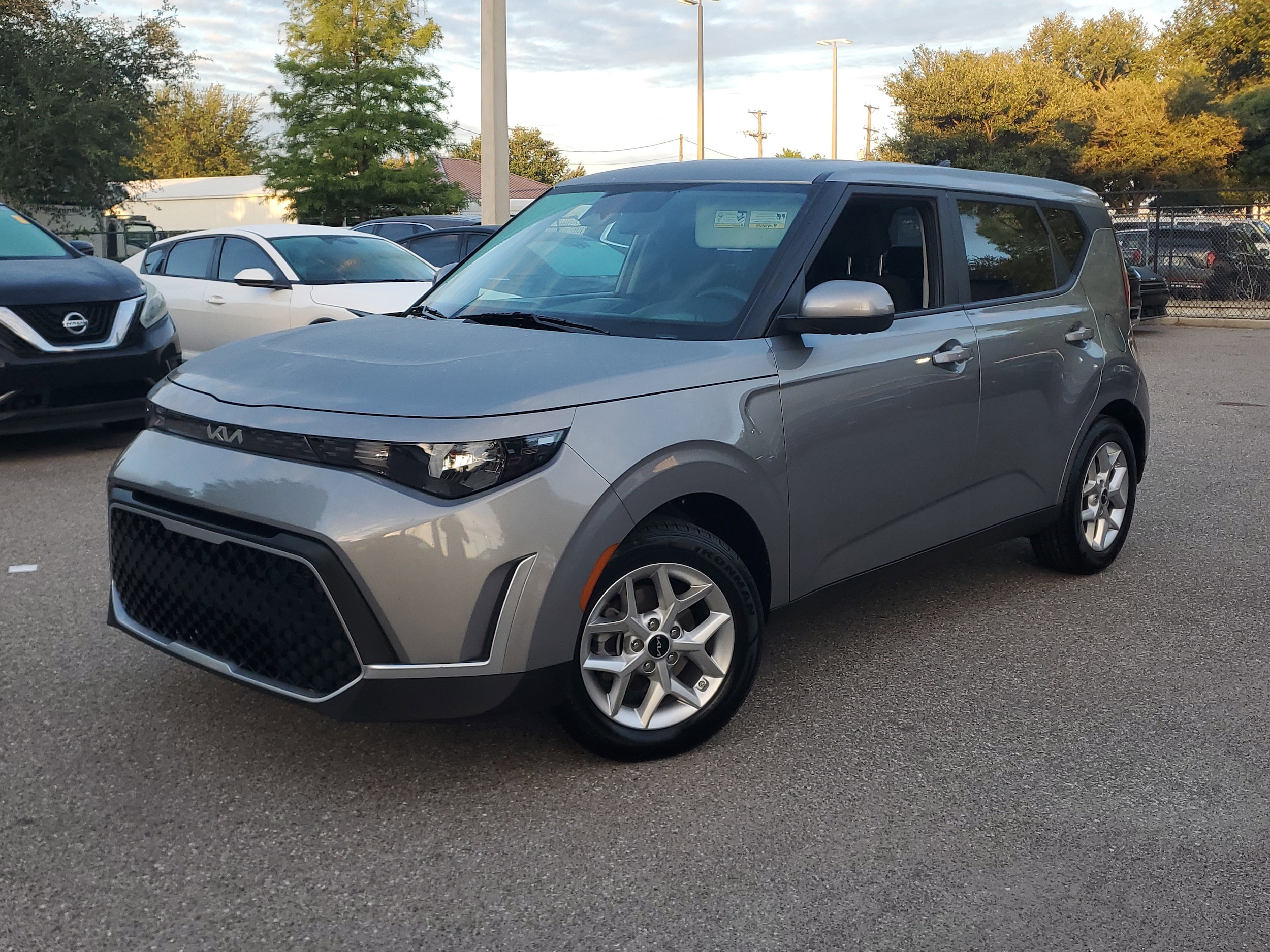2024 Kia Soul 2.0L LX IVT's photo