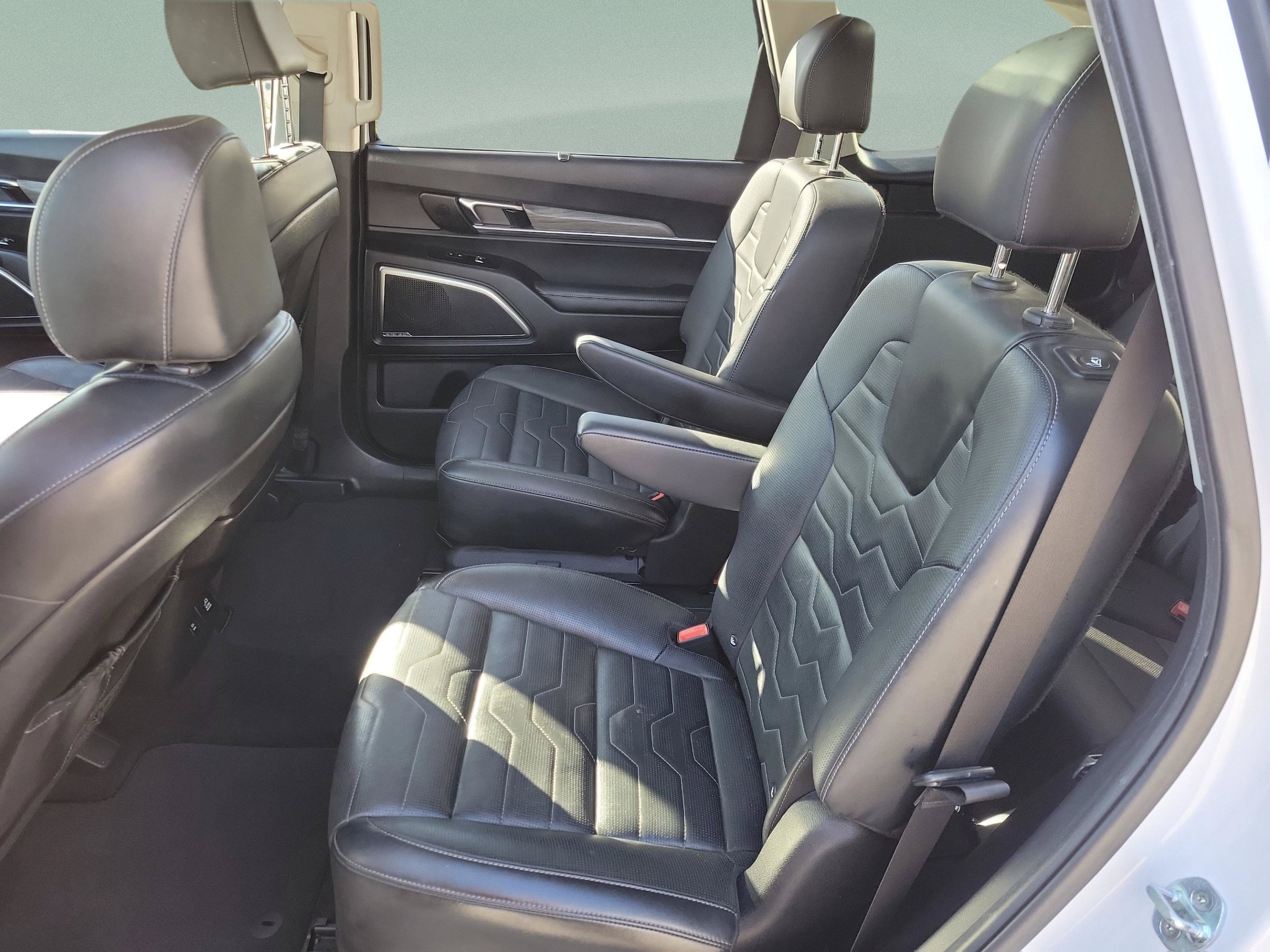 2022 Kia Telluride SX - Photo 12
