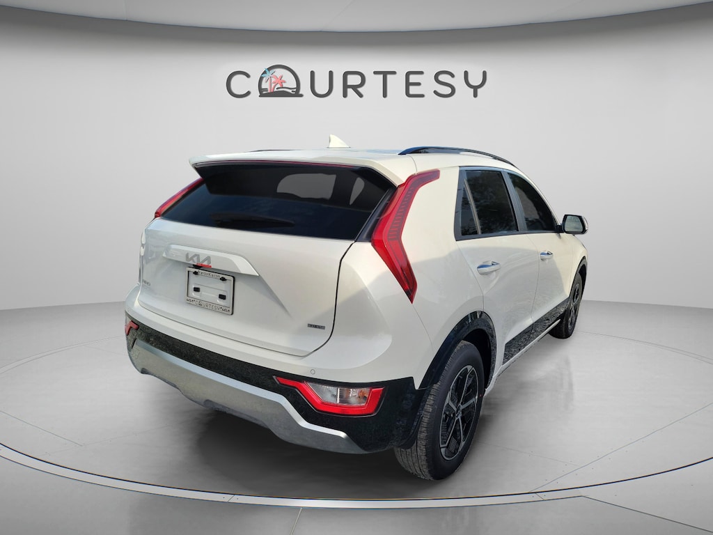 New 2026 Kia Niro SX SUV