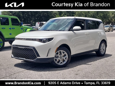 2025 Kia Soul LX Hatchback