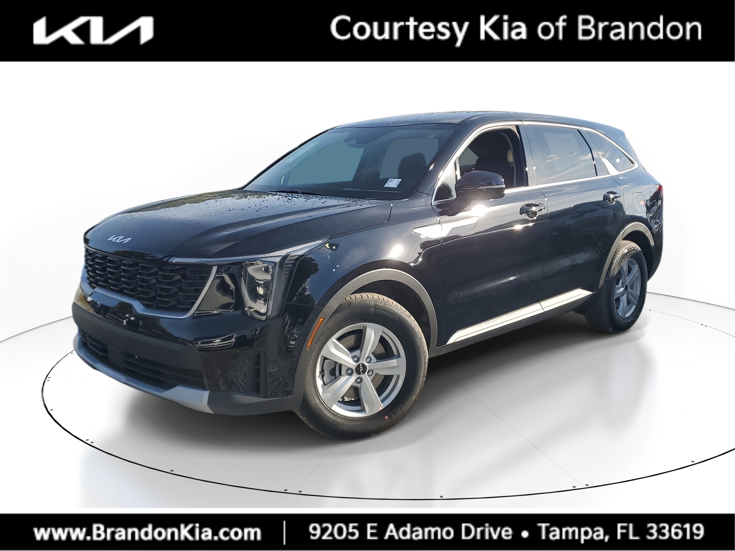 2026 Kia Sorento LX's photo