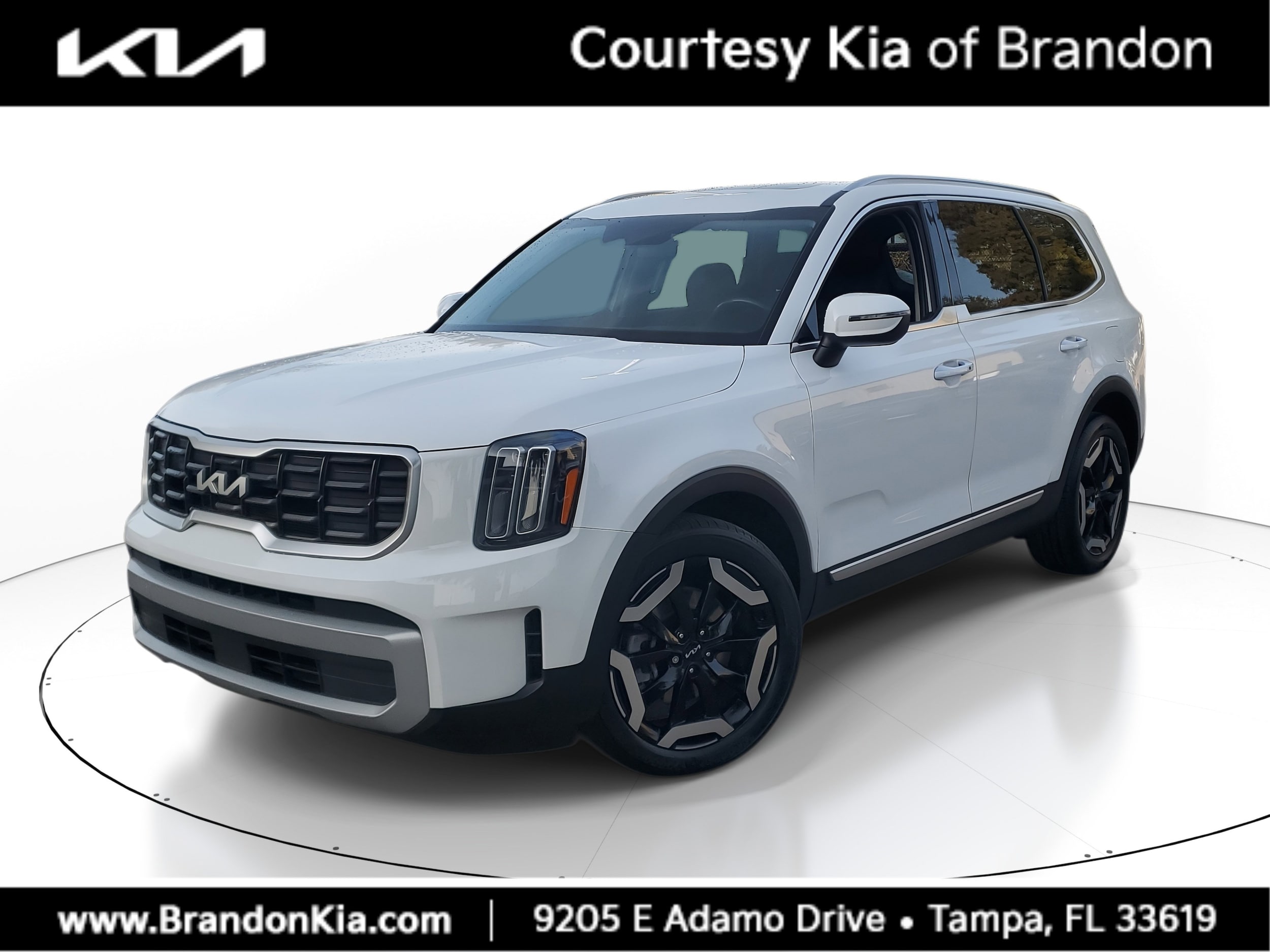 2023 Kia Telluride S's photo