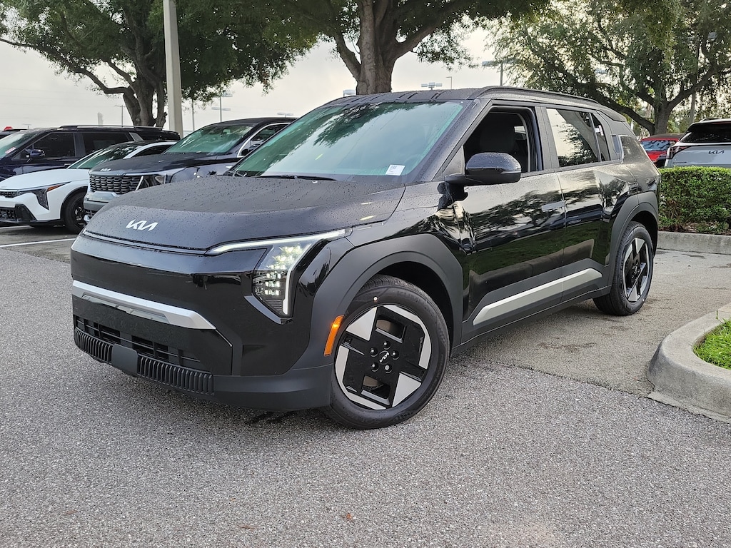 New 2027 Kia EV3 Wind SUV