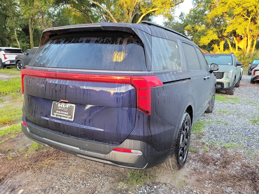 New 2027 Kia Carnival EX Van Passenger Van