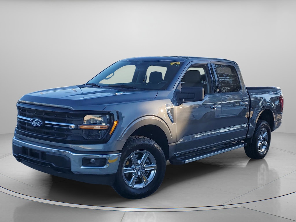 Used 2025 Ford F-150 XLT Truck SuperCrew Cab