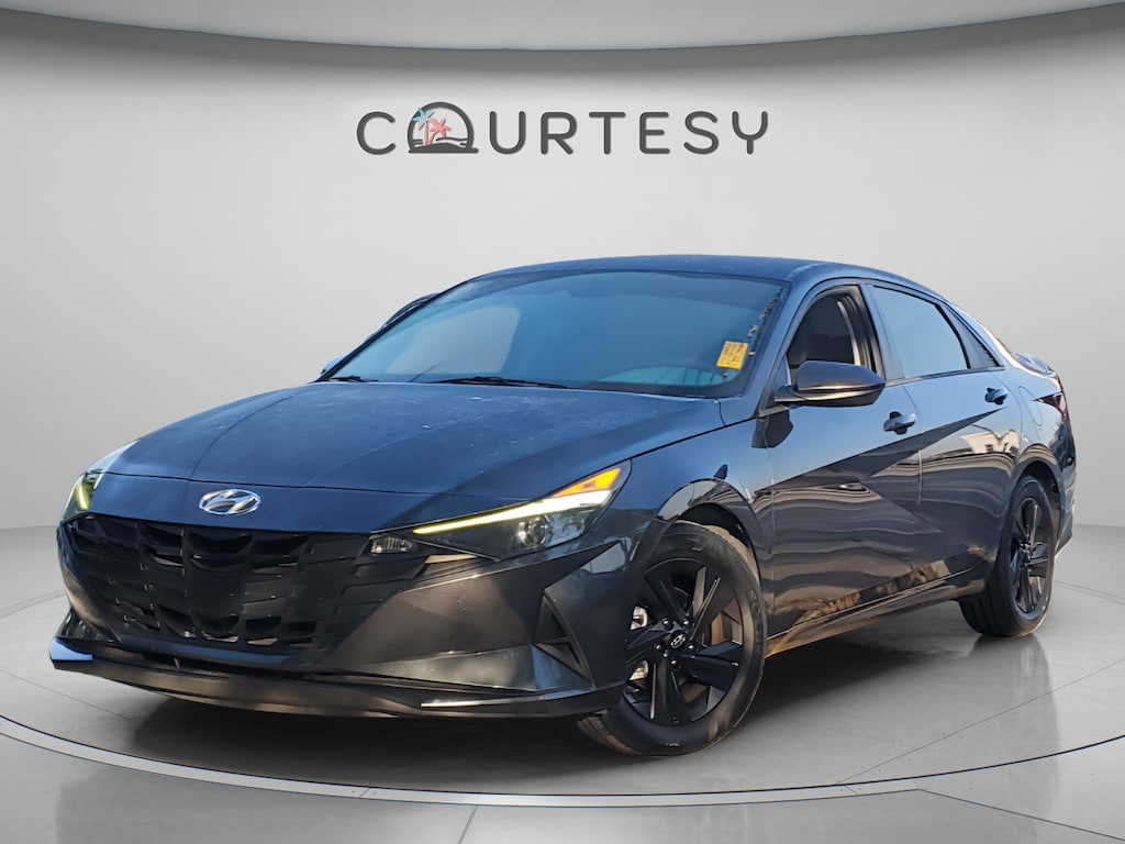 Used 2021 Hyundai Elantra SEL Sedan