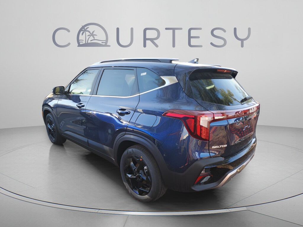 New 2026 Kia Seltos EX SUV