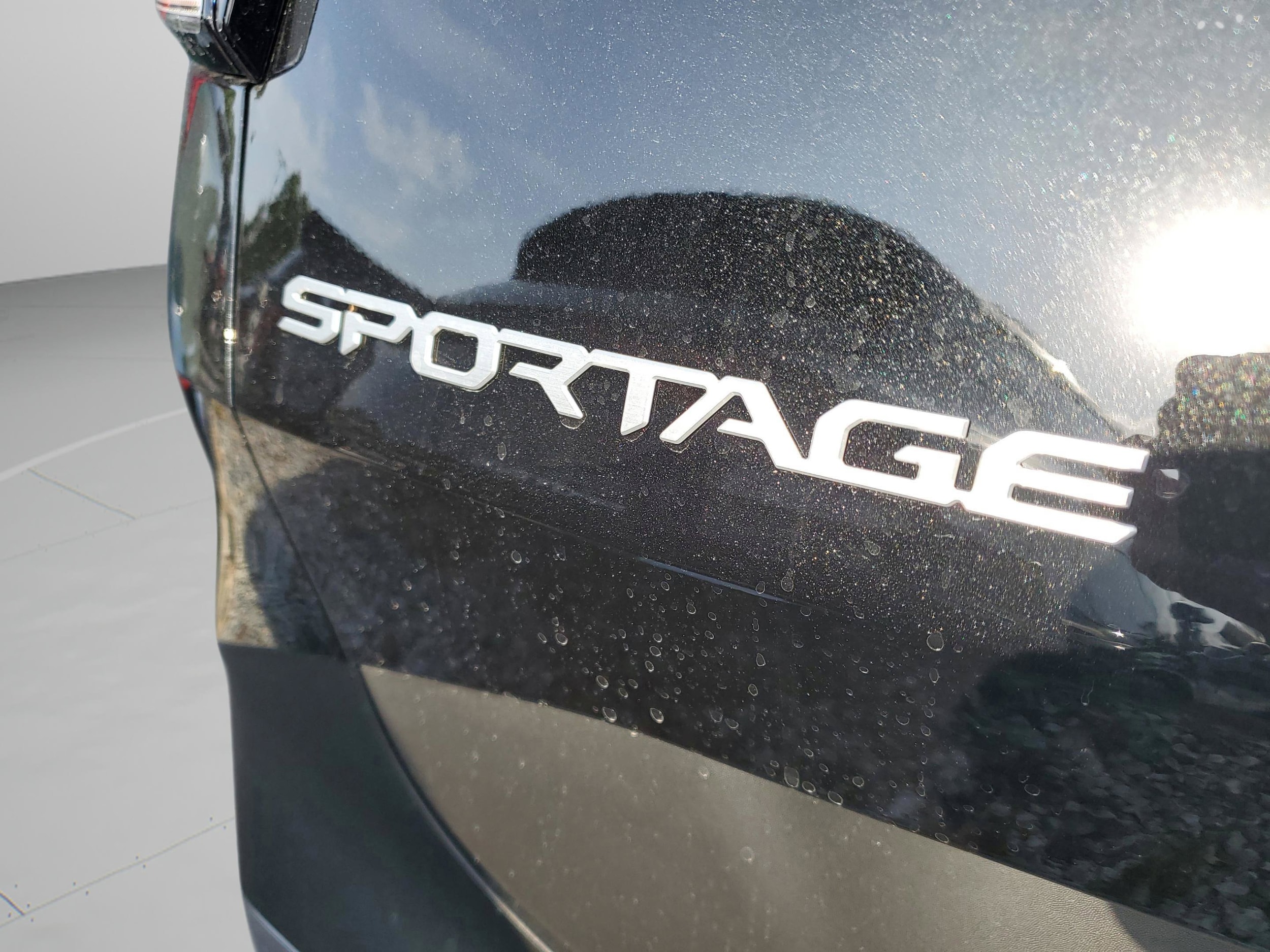 2025 Kia Sportage LX Hybrid - Photo 33