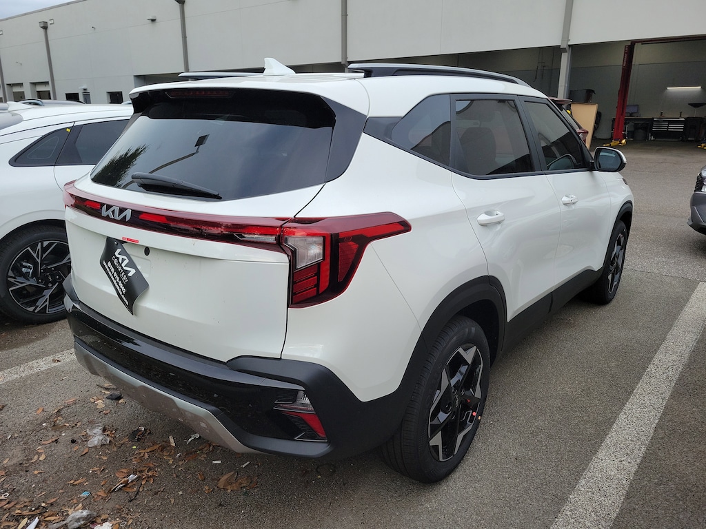 New 2026 Kia Seltos S SUV