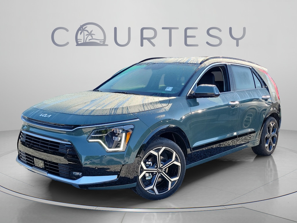 New 2026 Kia Niro SX Touring SUV