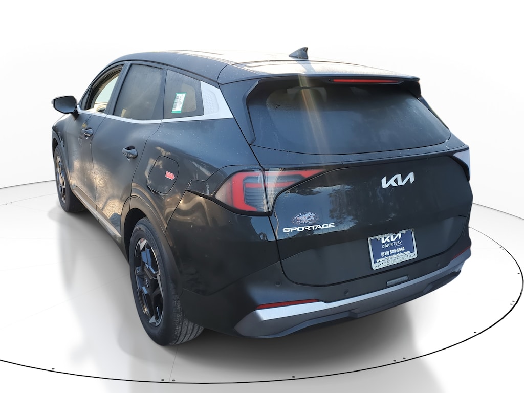 New 2026 Kia Sportage EX SUV
