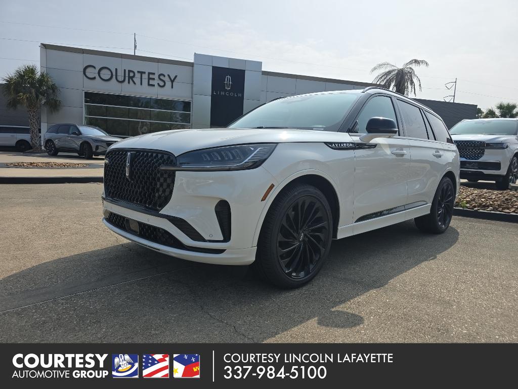 2026 Lincoln Aviator Reserve RWD's photo