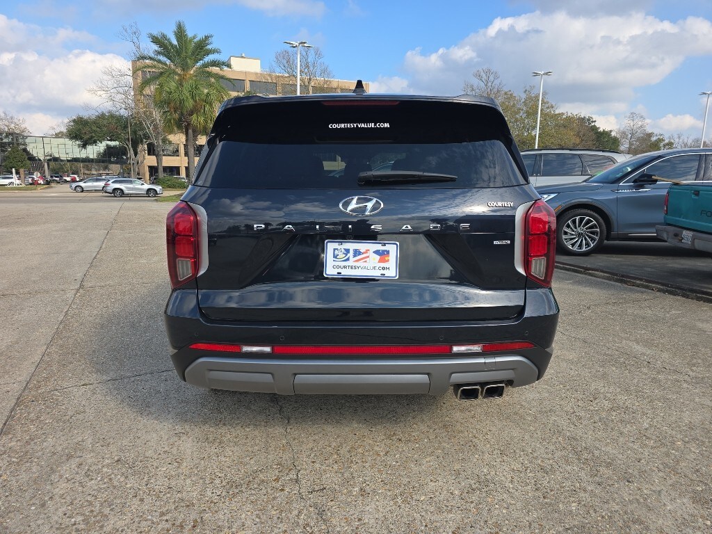 Used 2023 Hyundai Palisade SEL SUV