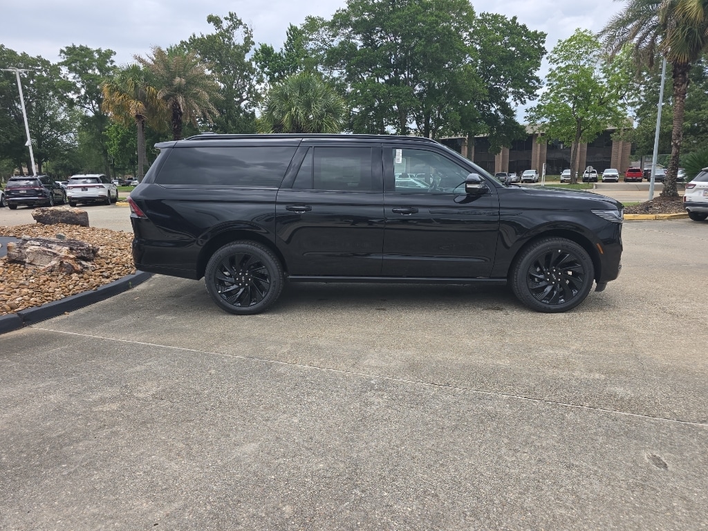 New 2026 Lincoln Navigator L Reserve Sport Utility