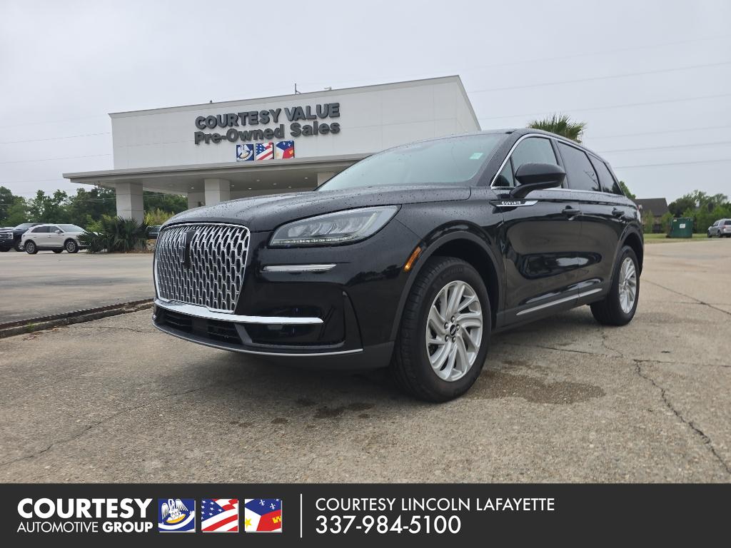 2025 Lincoln Corsair Premiere FWD's photo