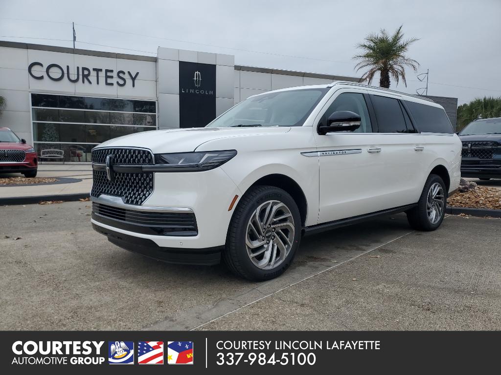 2025 Lincoln Navigator Reserve L's photo