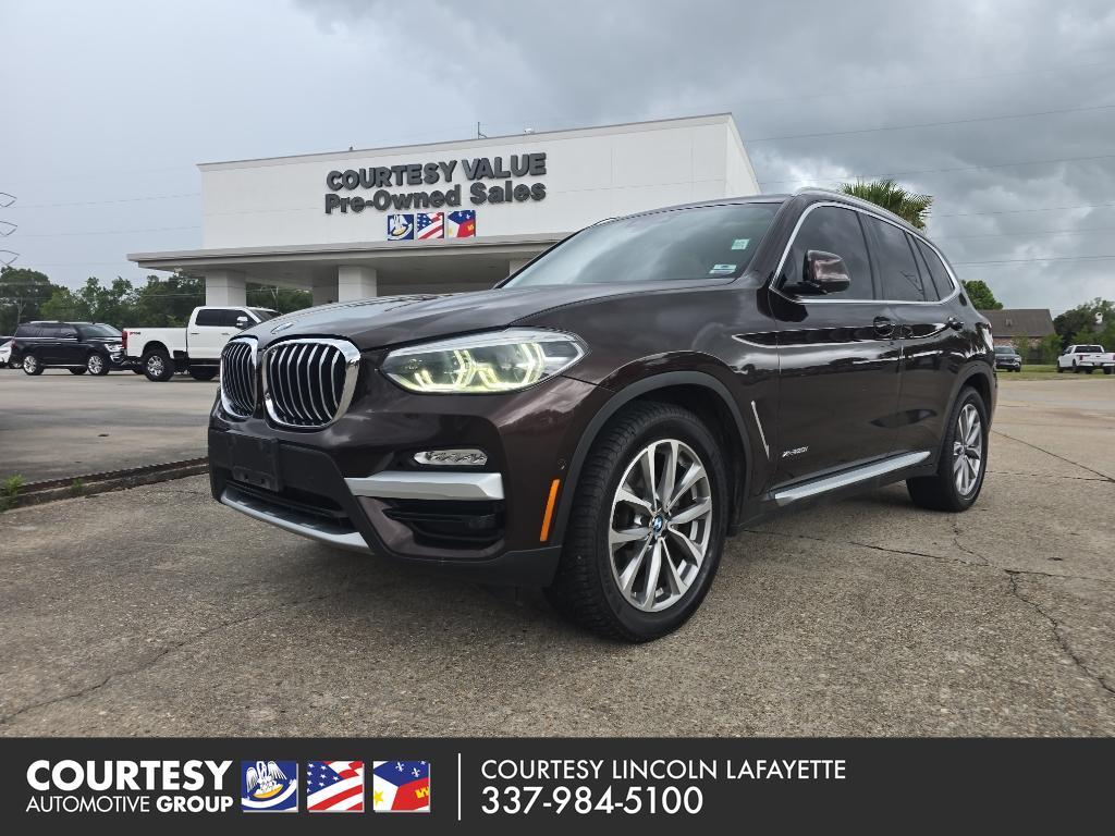 2018 BMW X3 xDrive30i's photo
