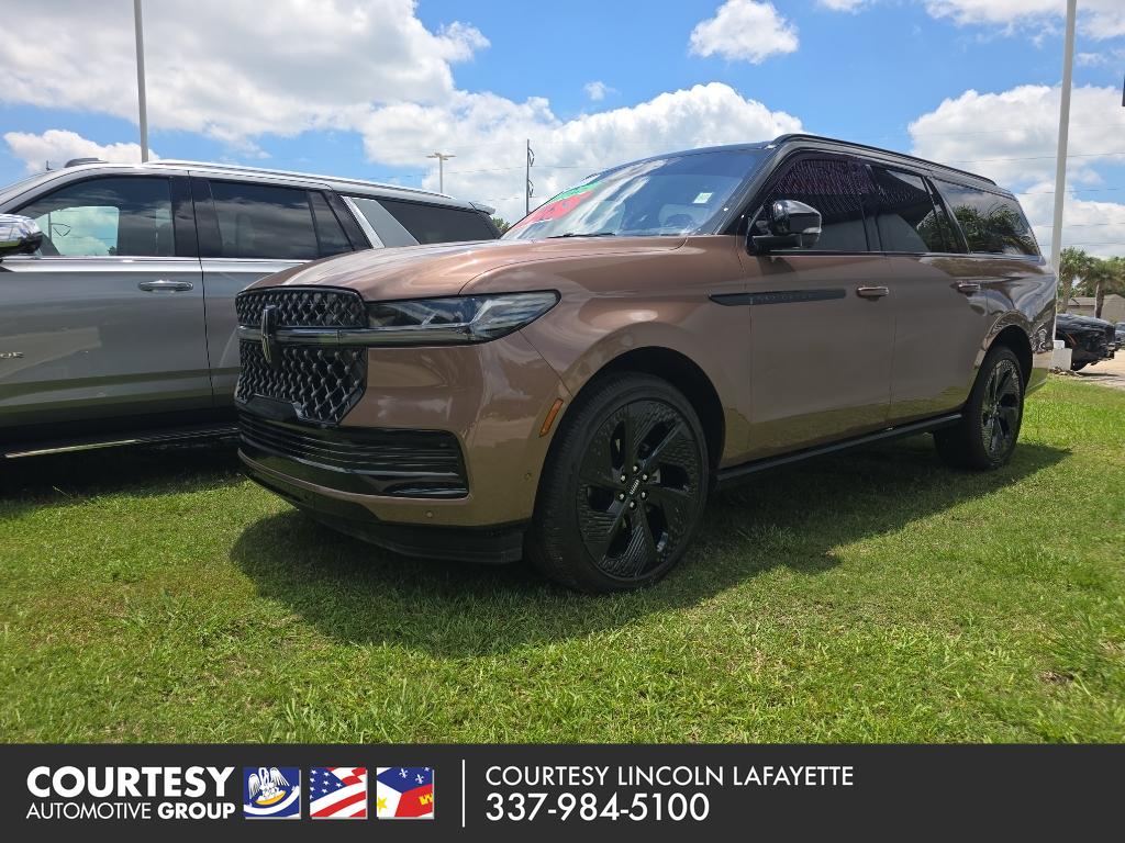 2025 Lincoln Navigator Black Label L 4WD's photo